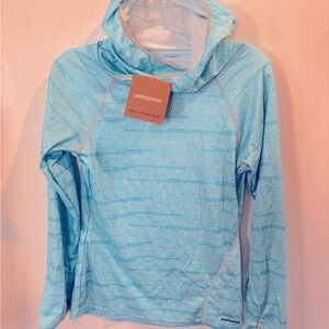 PATAGONIA Blue Sunshade HOODY XS NWT